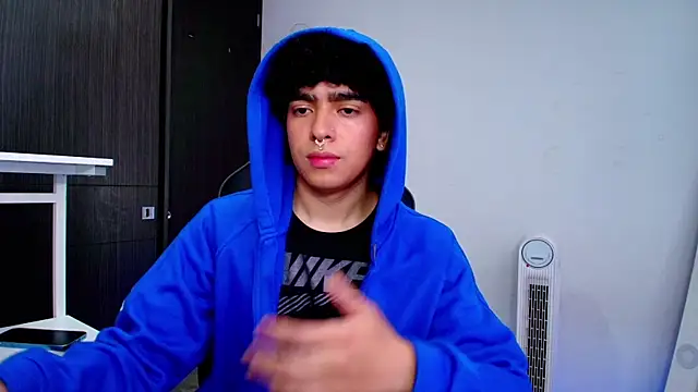  nickconnor01 online show from January 2025 05:58:02 PM