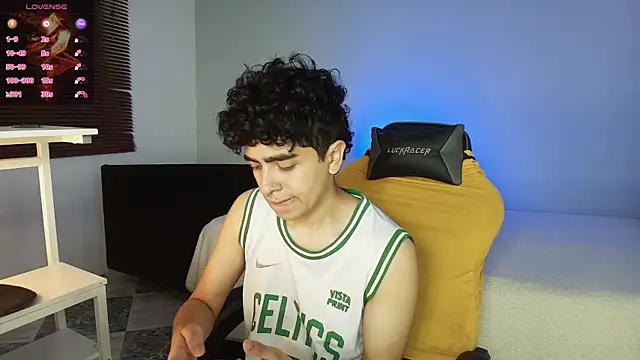  nickconnor01 online show from September 2025 02:38:02 AM