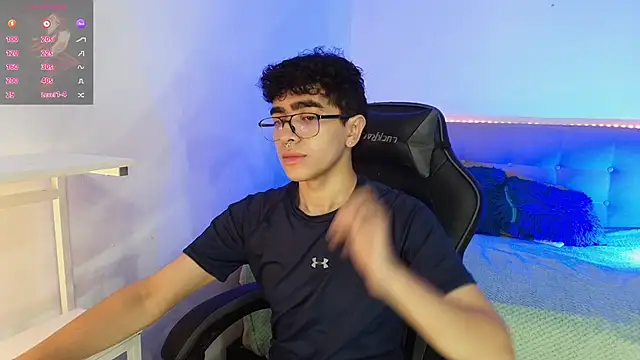  nickconnor01 online show from December 2025 05:11:02 PM