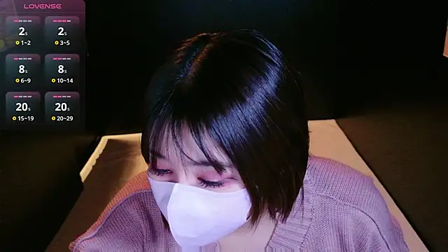 Snapshot of Megu_Melon chatting on December 2025 07:47:01 AM Megu Melon online show from December 2025 07:47:01 AM