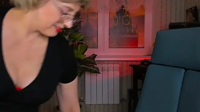 sugar vivien online show from March 2025 01:14:02 PM