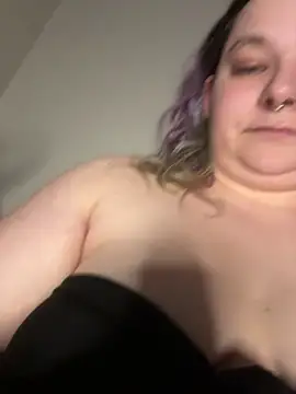 kitten0760 online show from May 2026 01:43:02 AM