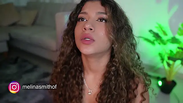 Snapshot of Melina-Smith chatting on January 2025 01:15:01 AM Melina-Smith online show from January 2025 01:15:01 AM