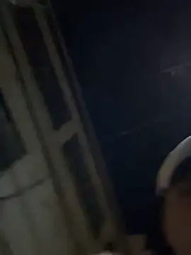 Snapshot of Tkcqcc chatting on December 2025 12:32:01 PM Tkcqcc online show from December 2025 12:32:01 PM