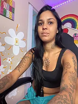 Snapshot of poliannaxx chatting on October 2025 03:02:02 PM poliannaxx online show from October 2025 03:02:02 PM