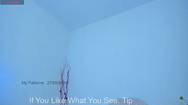Snapshot of CirceJuno1 chatting on June 2026 09:42:01 PM CirceJuno1 online show from June 2026 09:42:01 PM