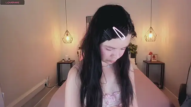 Lil Amelie online show from June 2026 09:30:01 AM