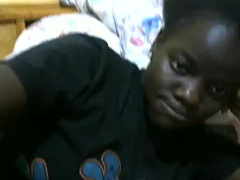 Snapshot of Sweet_chico2 chatting on December 2024 09:15:02 PM Sweet chico2 online show from December 2024 09:15:02 PM