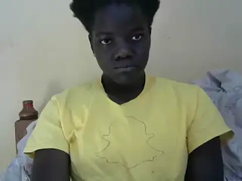 Snapshot of Sweet_chico2 chatting on December 2024 12:40:02 PM Sweet chico2 online show from December 2024 12:40:02 PM