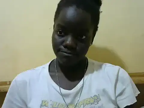 Snapshot of Sweet_chico2 chatting on December 2024 11:20:01 PM Sweet chico2 online show from December 2024 11:20:01 PM