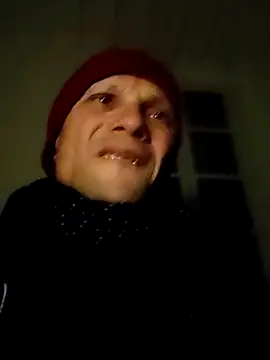 Snapshot of wedge75 chatting on October 2025 11:44:02 PM wedge75 online show from October 2025 11:44:02 PM