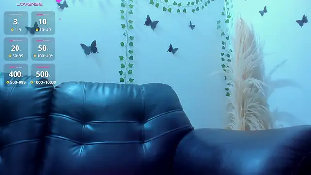 Snapshot of Amani_Bakir chatting on December 2025 01:09:01 PM Amani Bakir online show from December 2025 01:09:01 PM