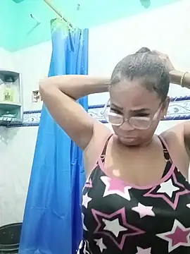 Snapshot of Melanie_candy_ chatting on March 2026 04:18:02 AM Melanie candy online show from March 2026 04:18:02 AM