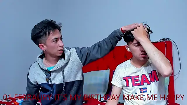 Snapshot of big-dicktop23 chatting on February 2025 02:26:02 AM big-dicktop23 online show from February 2025 02:26:02 AM