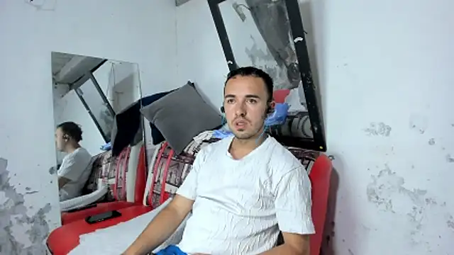 Snapshot of big-dicktop23 chatting on November 2025 07:23:02 PM big-dicktop23 online show from November 2025 07:23:02 PM