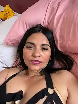 Snapshot of paolagomez_ chatting on December 2024 06:26:02 PM paolagomez online show from December 2024 06:26:02 PM