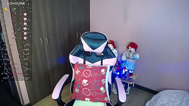 Snapshot of paolagomez_ chatting on November 2025 08:41:01 PM paolagomez online show from November 2025 08:41:01 PM