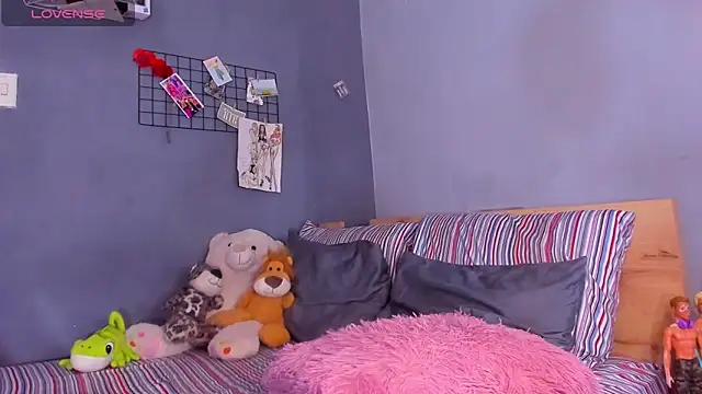 Snapshot of tiffbeatiful chatting on February 2025 03:12:02 AM tiffbeatiful online show from February 2025 03:12:02 AM