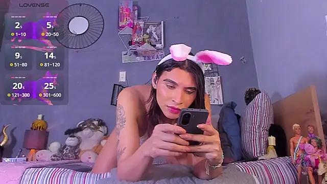 Snapshot of tiffbeatiful chatting on October 2025 09:16:01 PM tiffbeatiful online show from October 2025 09:16:01 PM