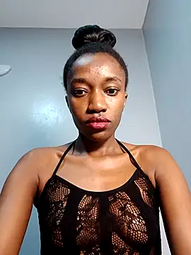 Snapshot of kinkybeby chatting on October 2025 04:45:02 AM kinkybeby online show from October 2025 04:45:02 AM