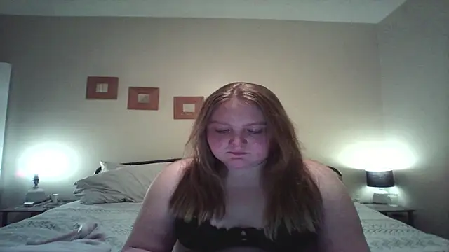 PhatAssBlond online show from January 2026 01:42:02 AM