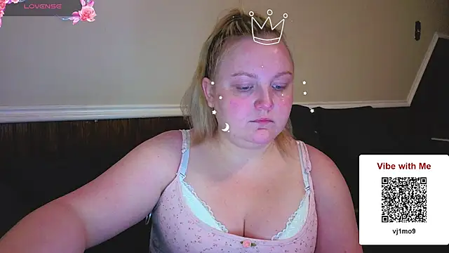 PhatAssBlond online show from March 2026 09:43:02 PM