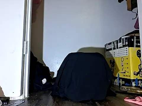 Snapshot of Amarok39 chatting on October 2025 02:14:02 AM Amarok39 online show from October 2025 02:14:02 AM