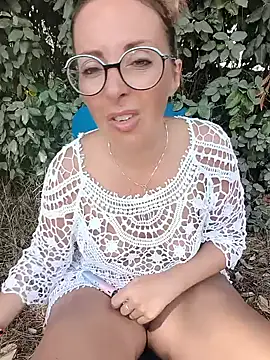Jade Emeraud online show from August 2026 10:54:01 AM