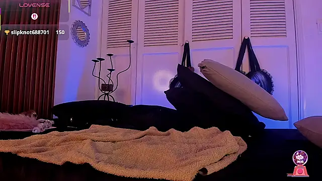 Emiilycollins online show from February 2026 07:51:01 AM