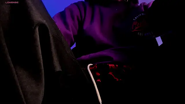 s sven03 online show from March 2026 03:06:01 PM