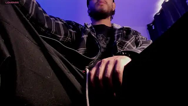 s sven03 online show from March 2026 09:15:01 PM