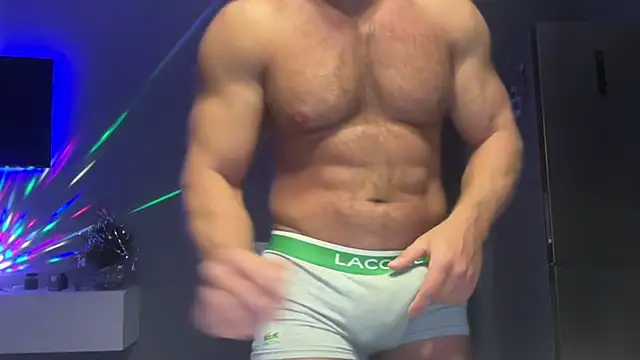 Snapshot of KarlosRichi chatting on January 2025 04:59:01 PM KarlosRichi online show from January 2025 04:59:01 PM