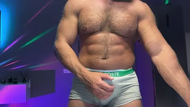 Snapshot of KarlosRichi chatting on November 2025 07:04:01 PM KarlosRichi online show from November 2025 07:04:01 PM