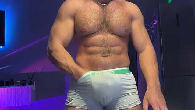 Snapshot of KarlosRichi chatting on November 2025 06:59:02 PM KarlosRichi online show from November 2025 06:59:02 PM