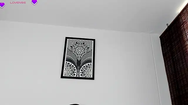 Snapshot of VeronicaTonu chatting on February 2026 06:07:01 PM VeronicaTonu online show from February 2026 06:07:01 PM