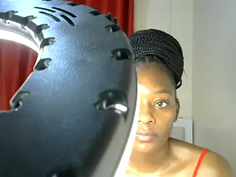 Snapshot of Queen_of_the_ring1 chatting on February 2025 11:26:02 PM Queen of the ring1 online show from February 2025 11:26:02 PM