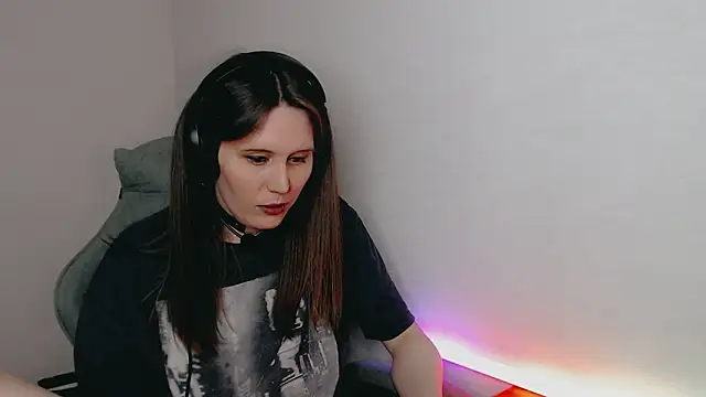 Snapshot of tracy_cooper chatting on January 2025 06:41:02 PM tracy cooper online show from January 2025 06:41:02 PM