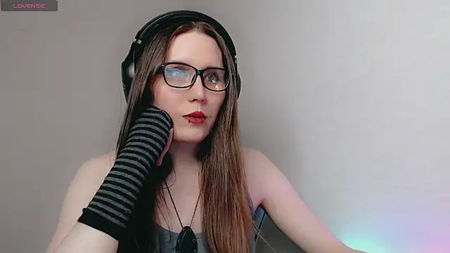 Snapshot of tracy_cooper chatting on February 2025 05:46:01 AM tracy cooper online show from February 2025 05:46:01 AM