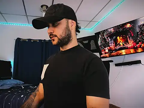 Snapshot of Sebas-hott chatting on December 2025 10:58:01 PM Sebas-hott online show from December 2025 10:58:01 PM