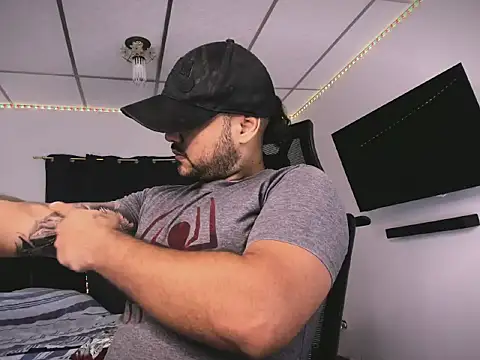 Snapshot of Sebas-hott chatting on February 2026 09:46:01 PM Sebas-hott online show from February 2026 09:46:01 PM