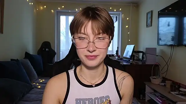 MalvinaBlum online show from December 2025 03:23:02 AM