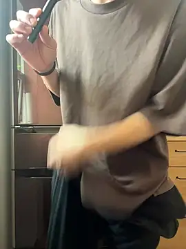 saku chan live online show from April 2026 12:14:02 AM