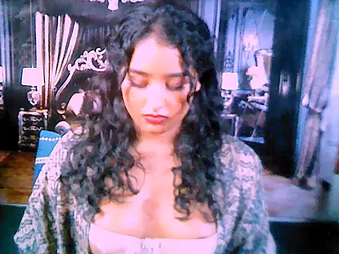 Snapshot of IndianAngel4u chatting on March 2025 12:33:02 AM IndianAngel4u online show from March 2025 12:33:02 AM