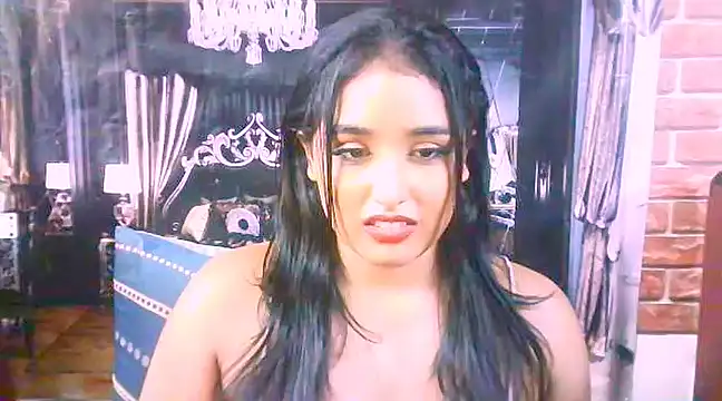 Snapshot of IndianAngel4u chatting on March 2025 09:43:02 PM IndianAngel4u online show from March 2025 09:43:02 PM