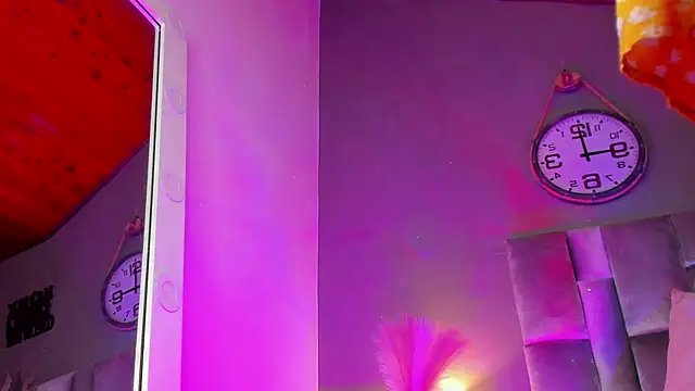 alaia-rogers online show from March 2025 02:37:02 PM