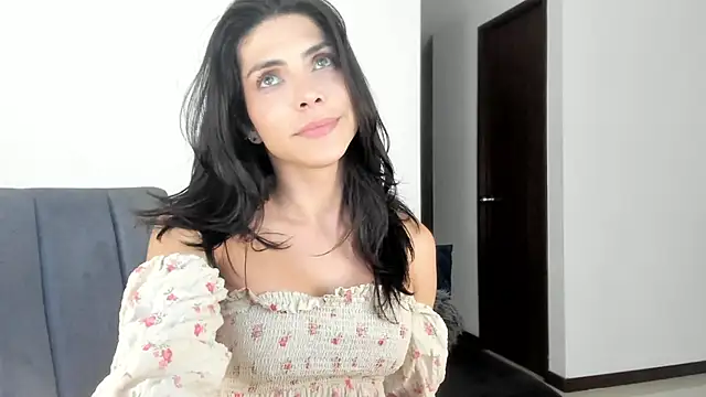 Snapshot of angelturned001 chatting on March 2025 12:32:01 AM angelturned001 online show from March 2025 12:32:01 AM