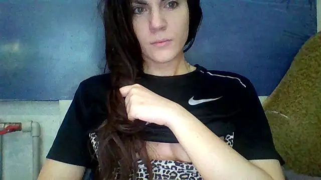 AliceTailor online show from March 2026 12:36:01 AM