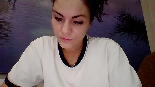 AliceTailor online show from May 2026 11:33:01 PM