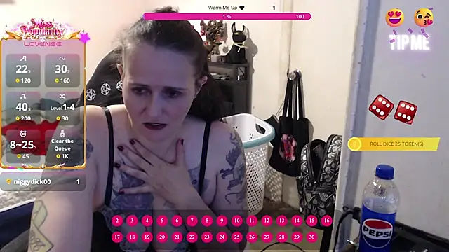 Snapshot of Demonicmiss chatting on May 2026 12:43:02 PM Demonicmiss online show from May 2026 12:43:02 PM
