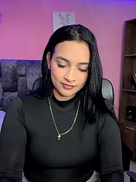 angelicaagarcia online show from October 2025 12:32:01 AM